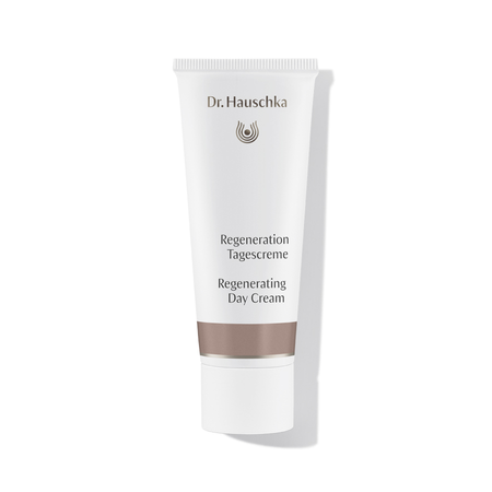 Krem do twarzy na dzień Dr. Hauschka Regenerating Day Cream  40 ml