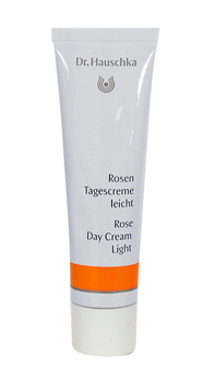 Krem do twarzy na dzień Dr. Hauschka Rose Day Cream Light  30 ml