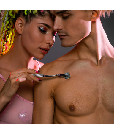 Lola Games Wheel Party Hard Please Me